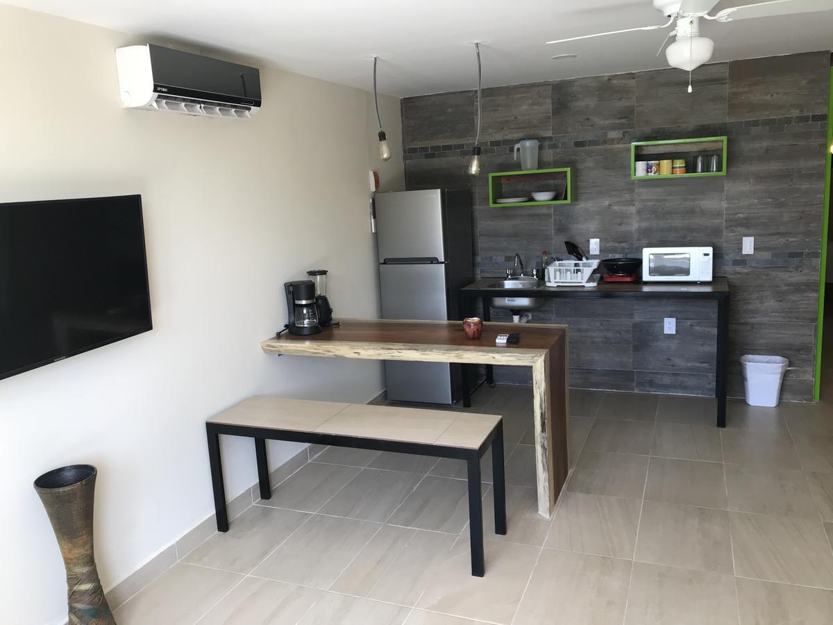 Brisas 10 Beachside Appartement Cancún